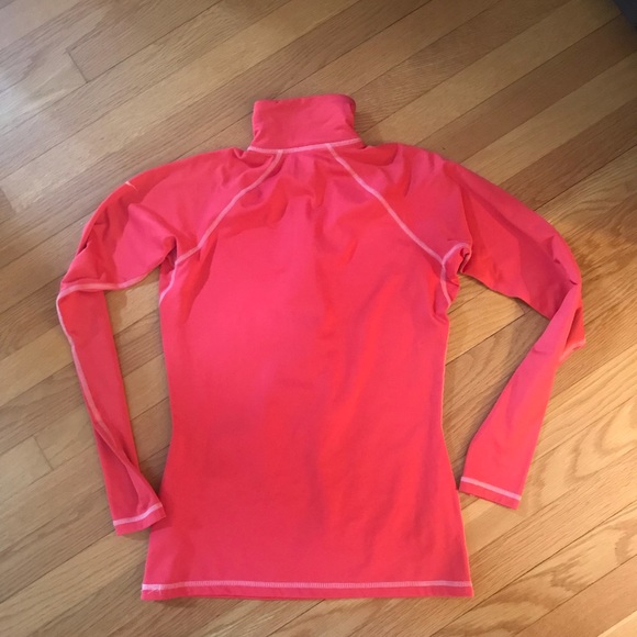 Nike Pro like new! - Picture 4 of 8